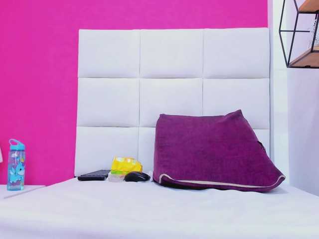 luciana-hot699 — Freechat on BongaCams