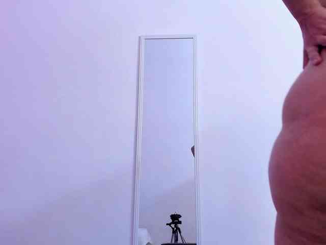 Leticia-mature69 webcam