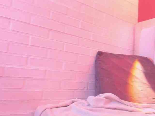 Leticia-mature69 webcam