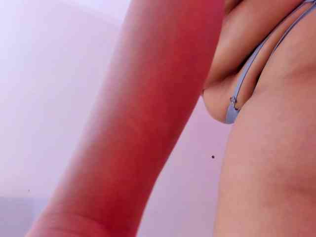 Leticia-mature69 webcam