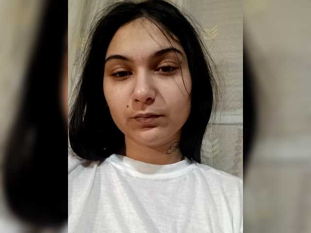 Cicababa68's BongaCams show and profile