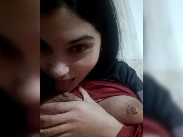 Cicababa68's BongaCams show and profile