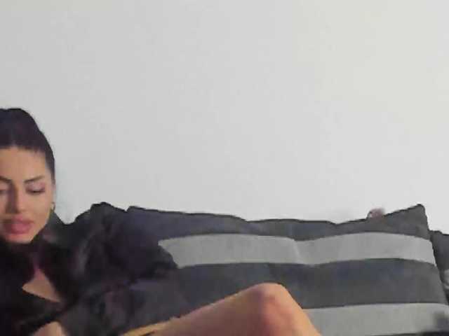 CindyTail's BongaCams show and profile