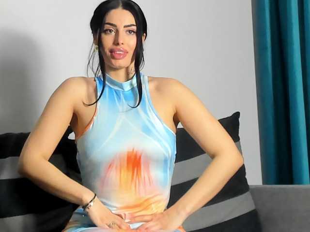 CindyTail's BongaCams show and profile