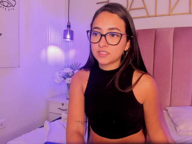 DeisyPerez's BongaCams show and profile