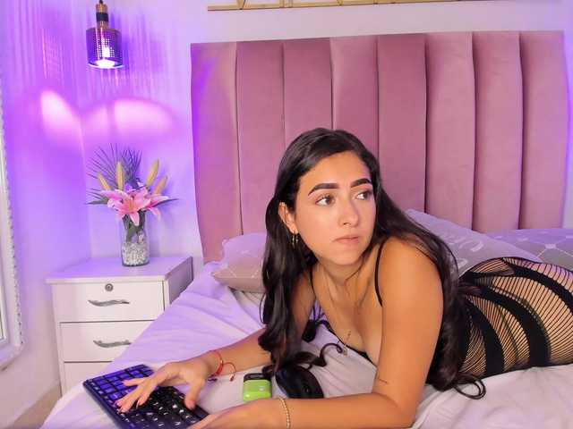 DeisyPerez's BongaCams show and profile