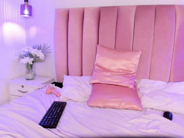 DeisyPerez's BongaCams show and profile