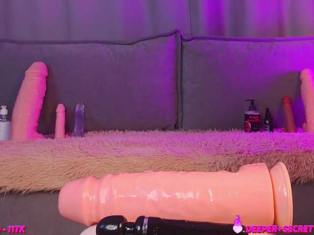 MaeWilkins's BongaCams show and profile