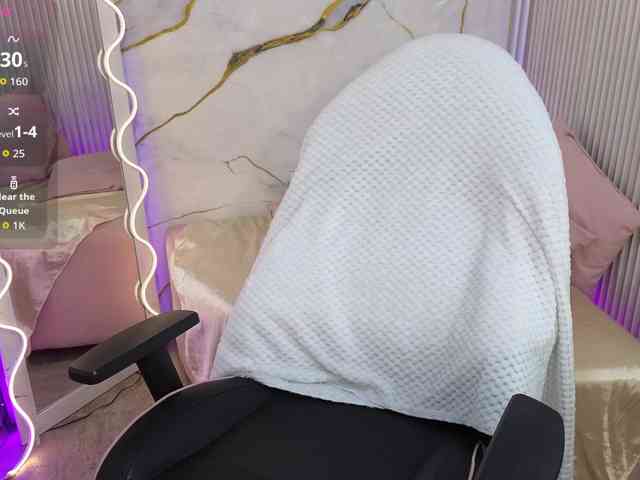 Tiphany-tay Live Webcam on BongaCams