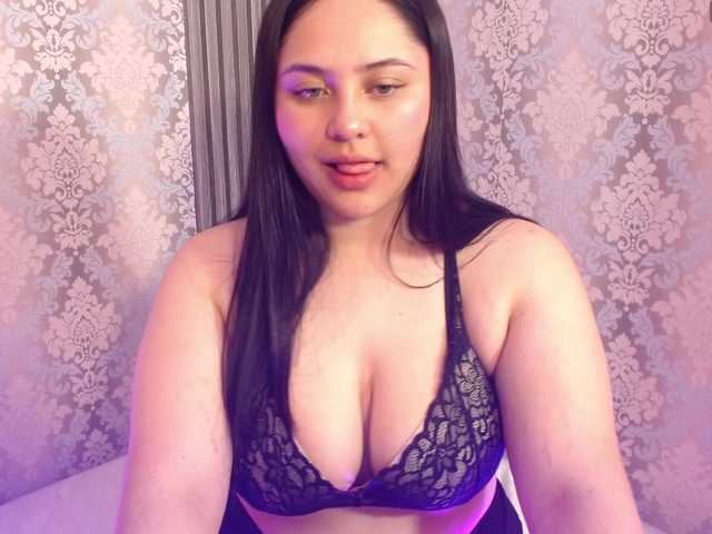 Siena-Tay from BongaCams