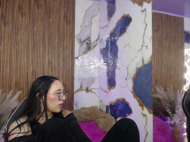 Athenaa-tay's BongaCams show and profile