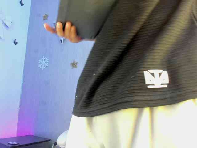 cyrus12a Live Webcam on BongaCams