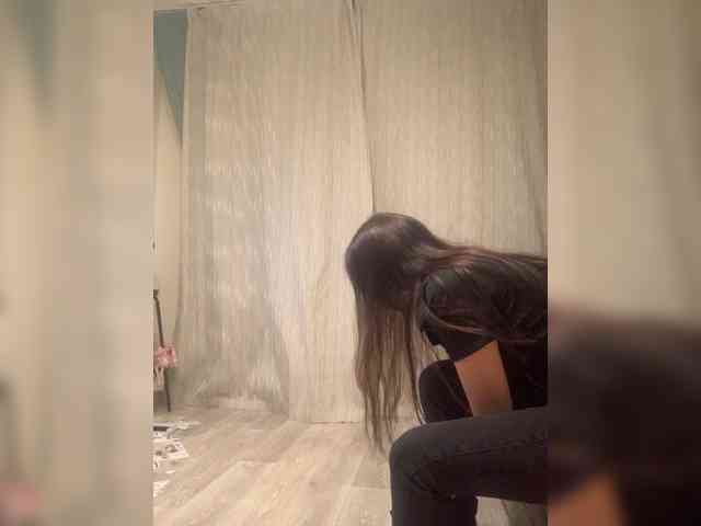 Monika-krasotaya webcam