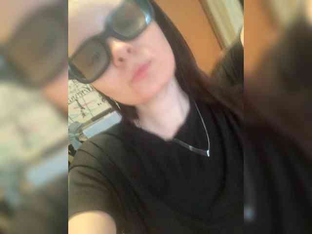 Monika-krasotaya webcam