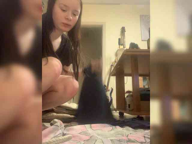 Monika-krasotaya webcam