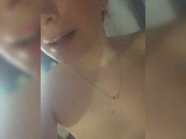 Monika-krasotaya webcam