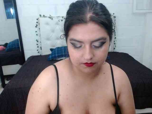 isabellaMonet webcam