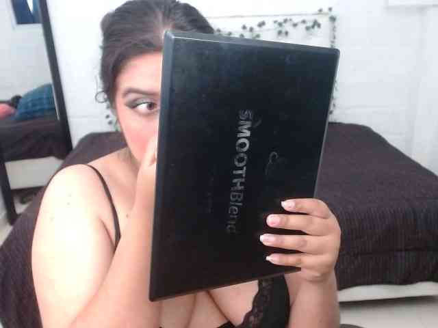 isabellaMonet webcam