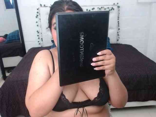 isabellaMonet webcam