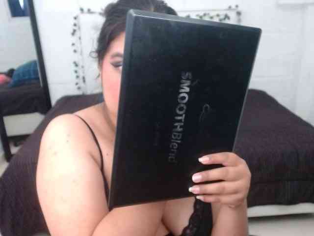 isabellaMonet webcam