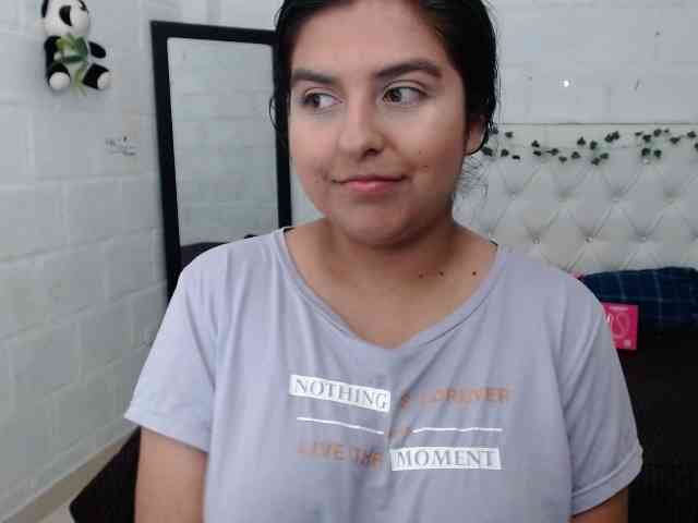 isabellaMonet webcam