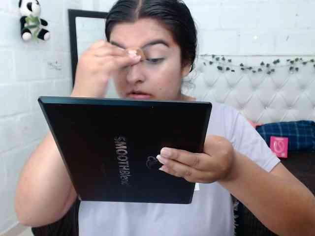 isabellaMonet webcam