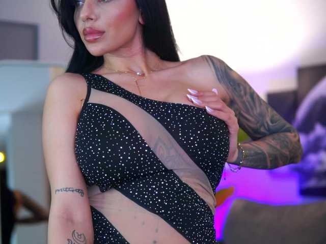 IvyTrix from BongaCams is Freechat