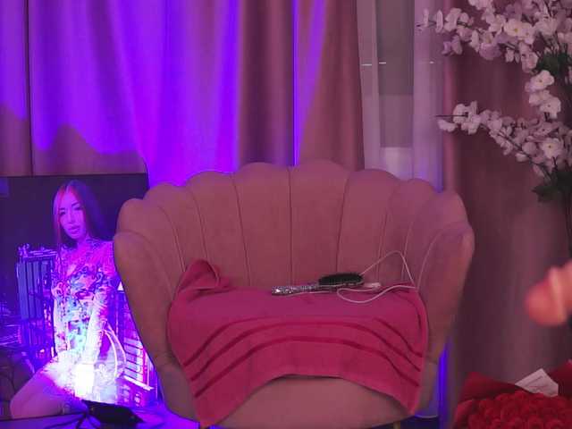 CassandraFoxy's BongaCams show and profile