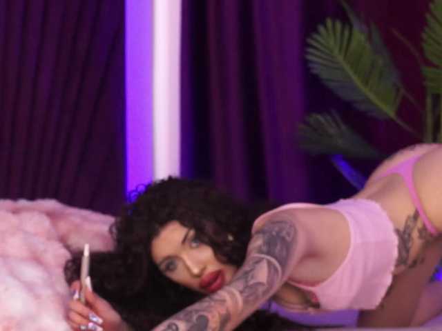 CassandraFoxy's BongaCams show and profile