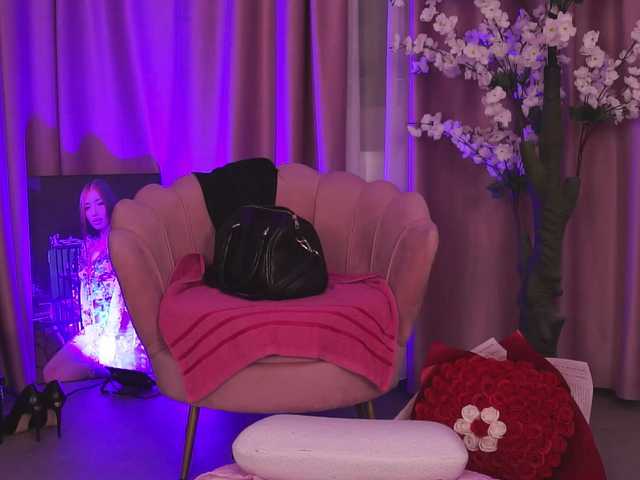 CassandraFoxy's BongaCams show and profile