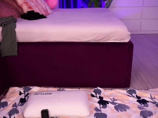 CassandraFoxy's BongaCams show and profile