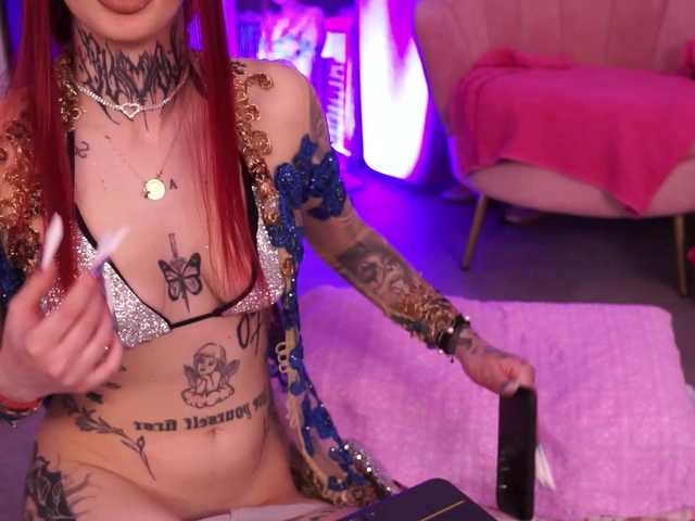 CassandraFoxy's BongaCams show and profile