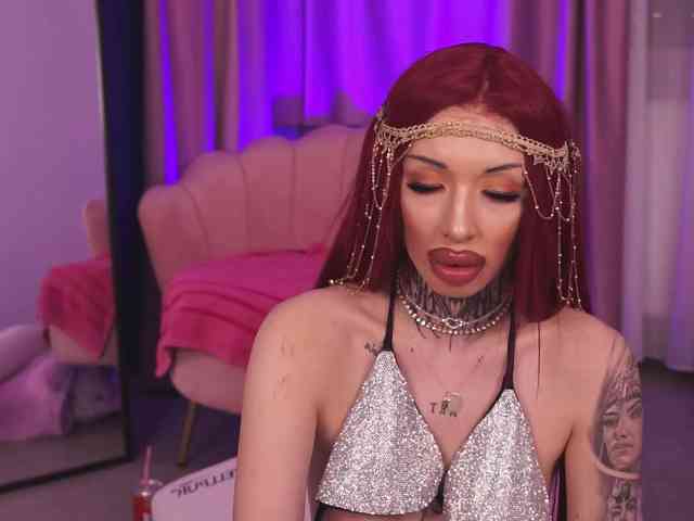 CassandraFoxy webcam