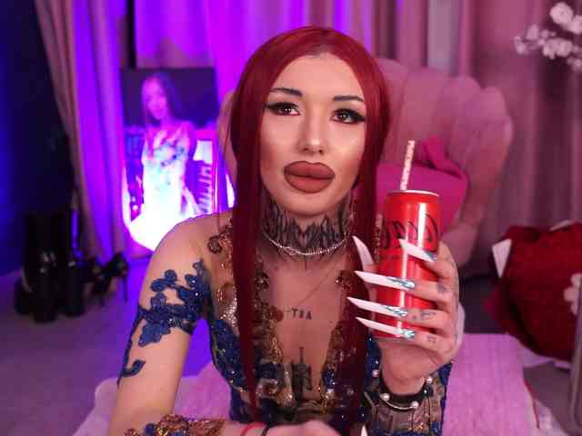 CassandraFoxy webcam