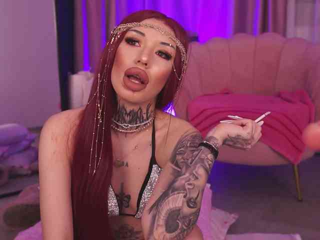 CassandraFoxy webcam