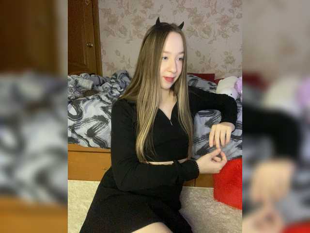 sashhhkino's BongaCams show and profile