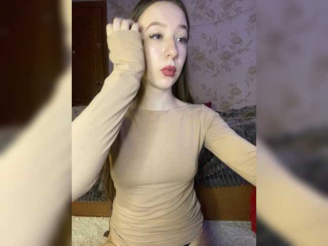 sashhhkino's BongaCams show and profile