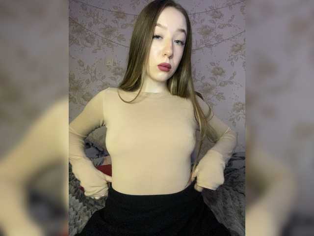 sashhhkino's BongaCams show and profile