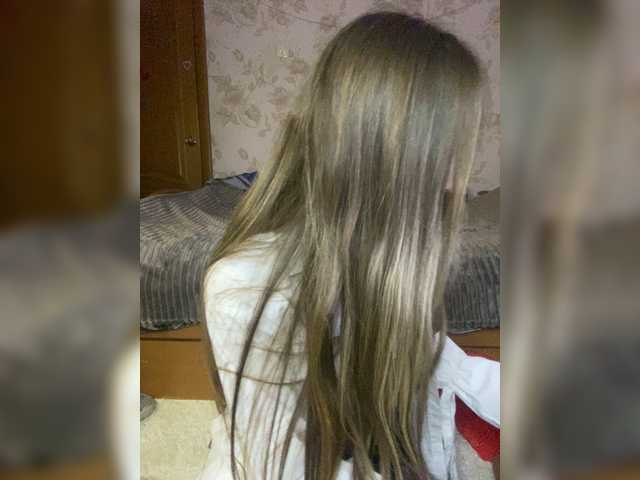 sashhhkino's BongaCams show and profile