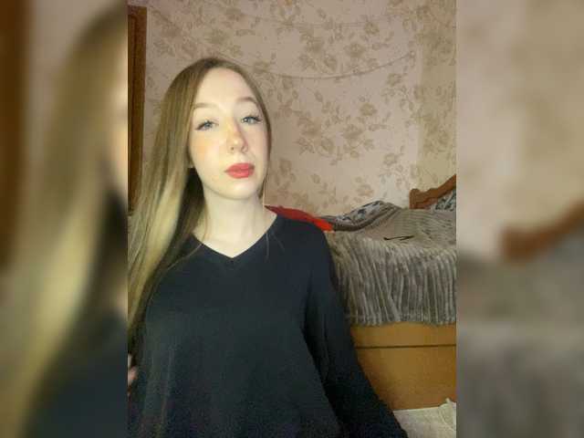 sashhhkino's BongaCams show and profile