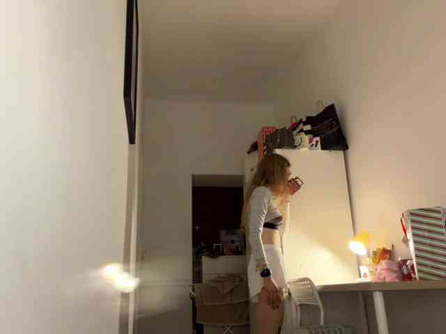 StephaniDrouillard webcam