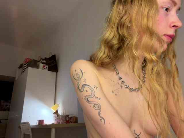 StephaniDrouillard webcam