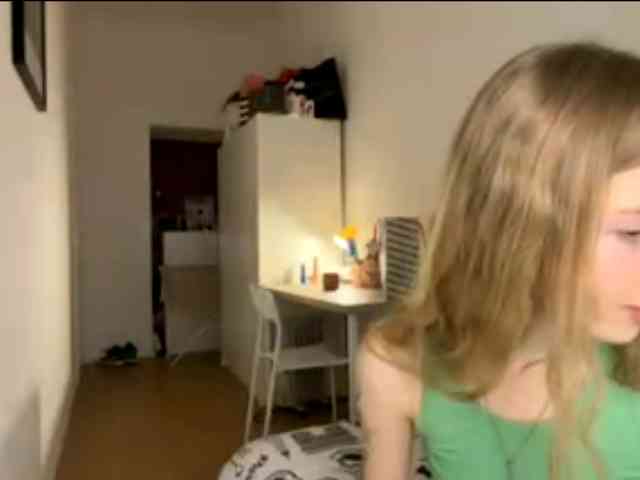 StephaniDrouillard webcam