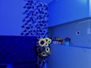 Hanna-Rouss Porn Show