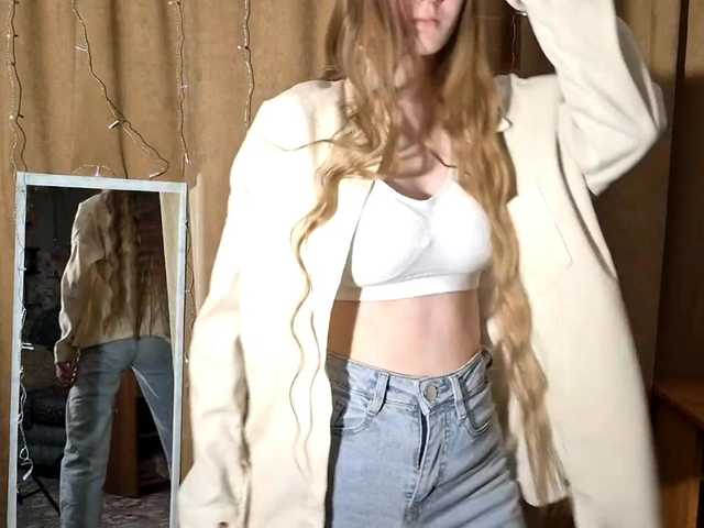 ElnaAntoniewicz from BongaCams