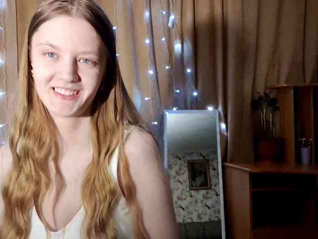 ElnaAntoniewicz webcam