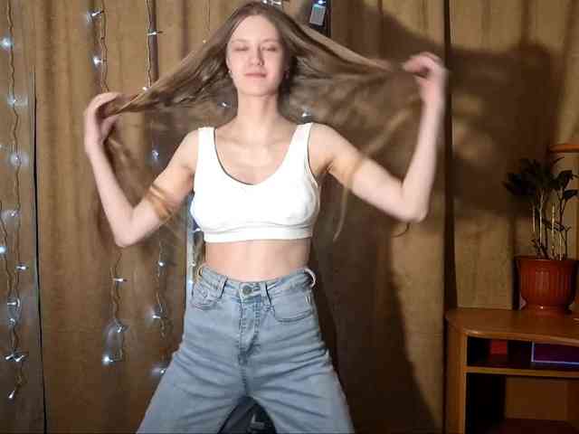 ElnaAntoniewicz webcam