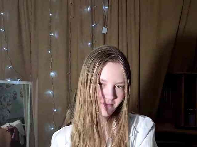 ElnaAntoniewicz webcam