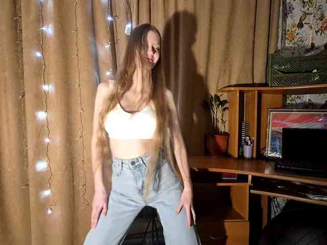 ElnaAntoniewicz webcam