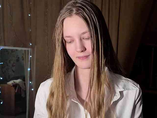 ElnaAntoniewicz webcam